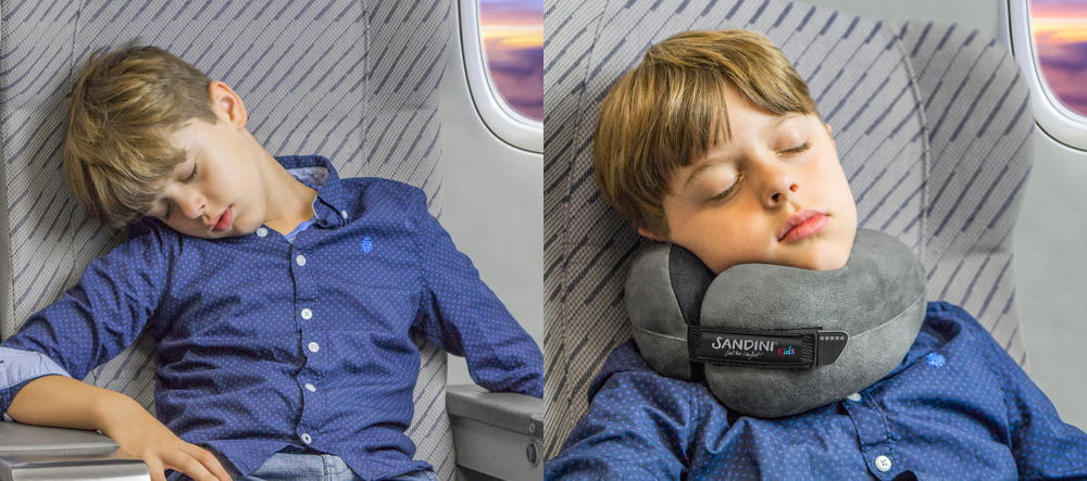 Kind auf Flugreise schläft entspannt dank Travelfix Reisekissen