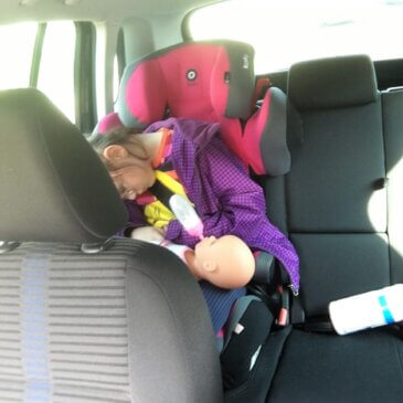 Baby Sicherheitsgurt Schlaf Hilfe Kopfpolster Halter Gürtel Autositz Zuverlässig 